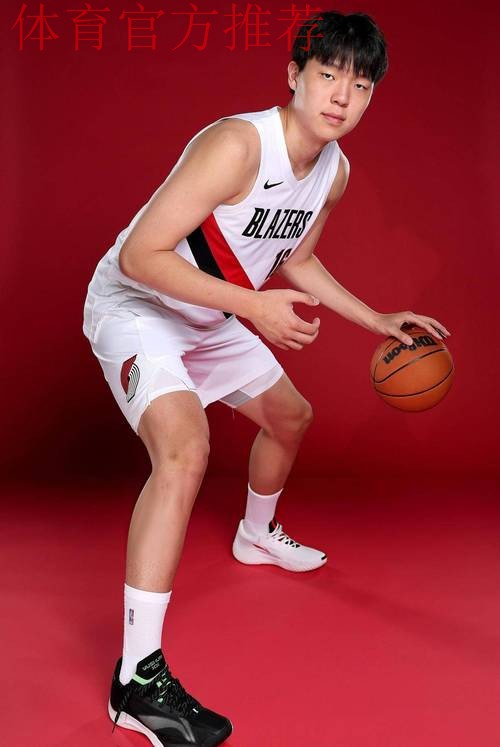 开拓者队记：杨瀚森赛季初迅速跌出轮换阵容，当初选他的意义何在？