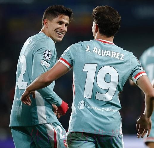 西蒙尼执教马竞后与齐祖皇马交手12次 只赢2场